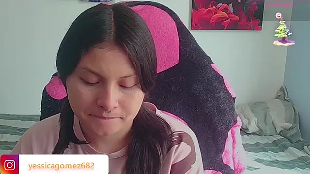 jessica gomez online show from 10-11-25, 01:23