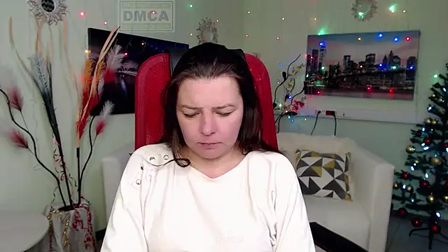 Lily flower7 online show from 12-16-25, 06:06