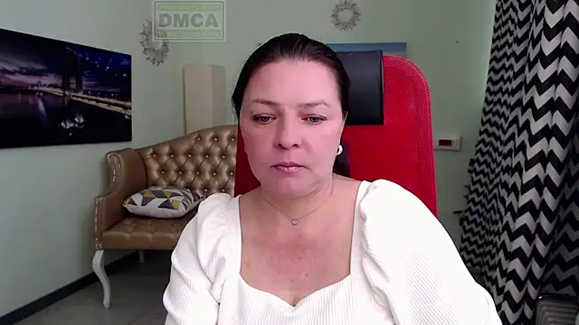 Snapshot of Lily_flower7 chatting on 05-06-26, 04:16 Lily flower7 online show from 05-06-26, 04:16