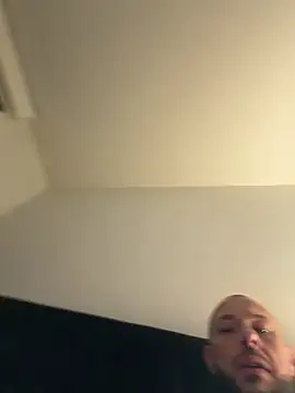 Guitccch online show from 01-13-26, 04:05