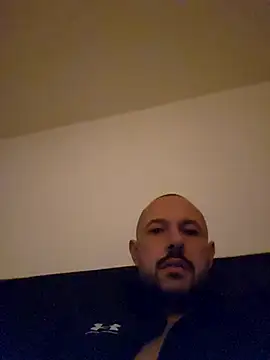 Guitccch online show from 11-26-25, 04:45