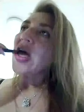Snapshot of edithhermosa chatting on 12-01-24, 07:41 edithhermosa online show from 12-01-24, 07:41