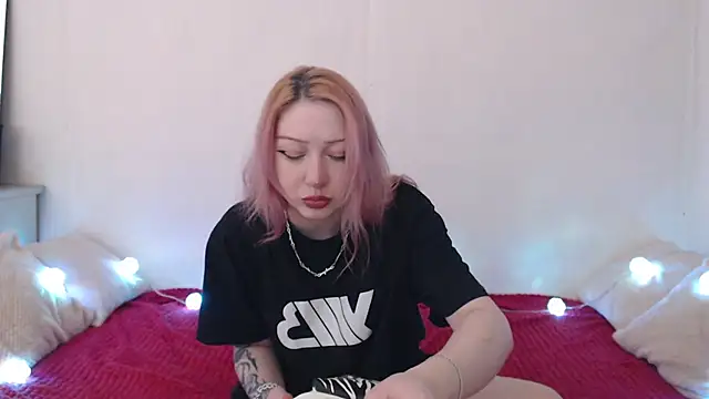 Emily hardcore online show from 04-13-26, 08:57