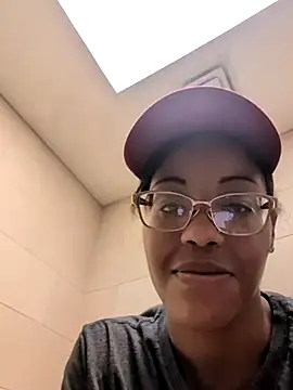 samone9 online show from 04-18-26, 07:51