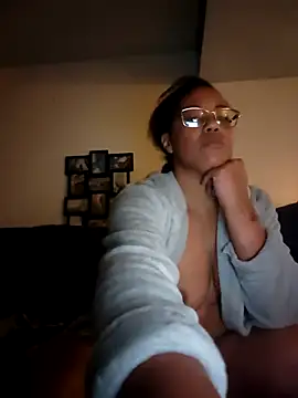 samone9 online show from 11-21-25, 05:50