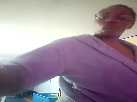 samone9 online show from 12-22-25, 06:41