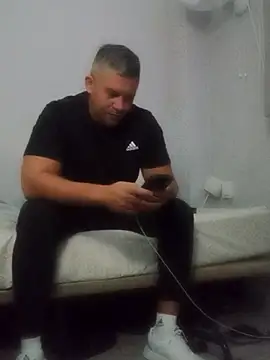 antonioM84 online show from 11-26-25, 06:52