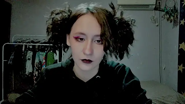 JoannaTompson online show from 06-19-26, 12:05