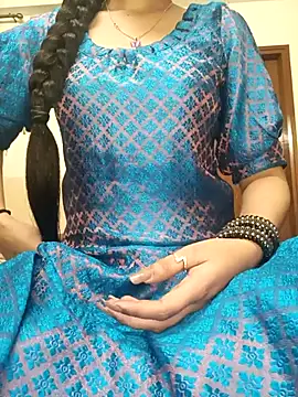 Snapshot of Ruchi-34 chatting on 05-03-26, 07:28 Ruchi-34 online show from 05-03-26, 07:28