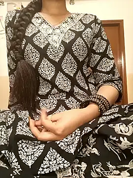Snapshot of Ruchi-34 chatting on 04-16-26, 07:58 Ruchi-34 online show from 04-16-26, 07:58