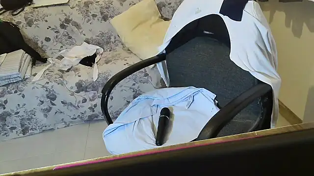 45marina45 online show from 10-31-25, 09:11