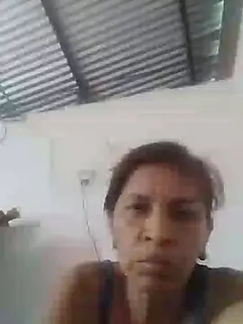 Snapshot of soltrinidad chatting on 11-28-25, 10:10 soltrinidad online show from 11-28-25, 10:10