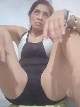Snapshot of soltrinidad chatting on 02-19-26, 12:29 soltrinidad online show from 02-19-26, 12:29