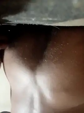 carlos40404 online show from 11-05-25, 01:20