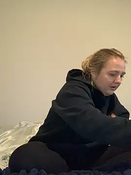 cammy2 online show from 12-26-24, 10:20