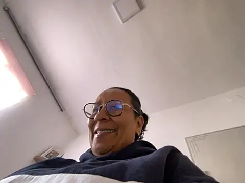 sweeviolet online show from 09-24-25, 03:18