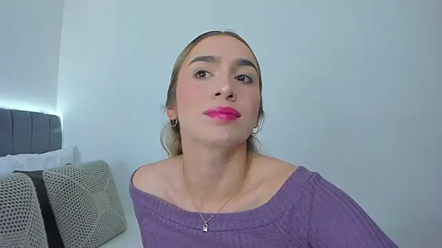 im sarah34 online show from 07-18-26, 05:32
