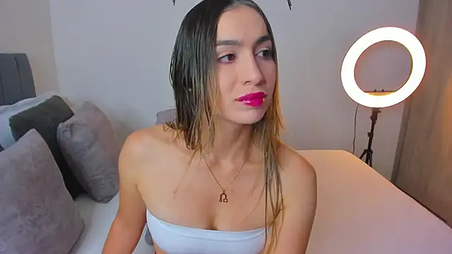 im sarah34 online show from 03-22-25, 06:03