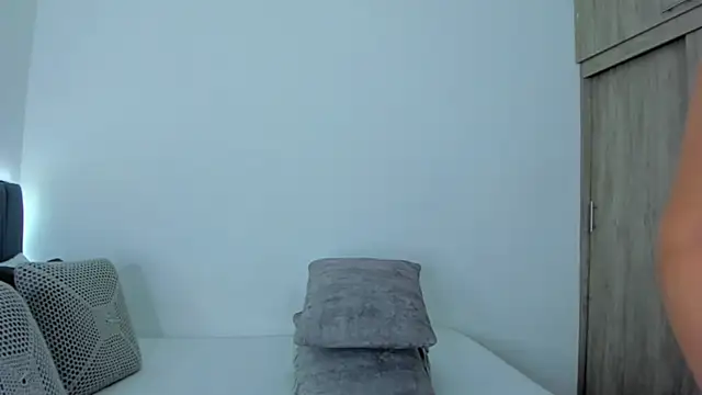 im sarah34 online show from 07-12-26, 02:45