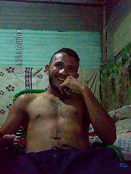 Snapshot of brayan7132 chatting on 06-20-26, 04:17 brayan7132 online show from 06-20-26, 04:17