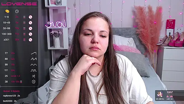 Snapshot of Crazyy_girl_ chatting on 03-13-26, 07:46 Crazyy girl online show from 03-13-26, 07:46