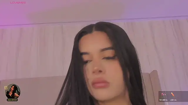 kaylarossi online show from 05-21-26, 07:44