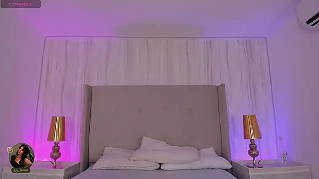 kaylarossi online show from 05-19-26, 07:32