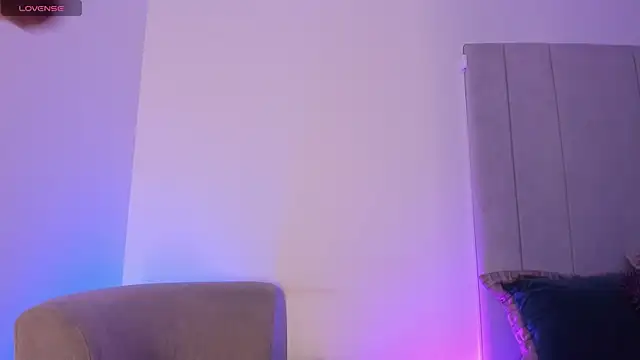 kaylarossi online show from 02-11-26, 06:41