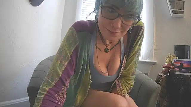 Emily0903 online show from 06-28-26, 11:49