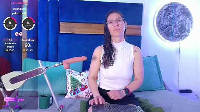 Andromeda-jade online show from 12-23-25, 04:34