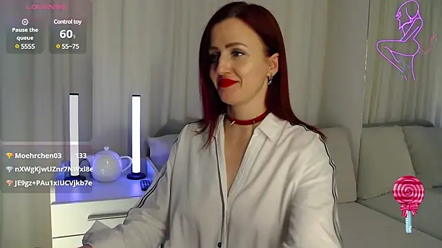 Snapshot of ElisaJane chatting on 03-01-25, 04:04 ElisaJane online show from 03-01-25, 04:04
