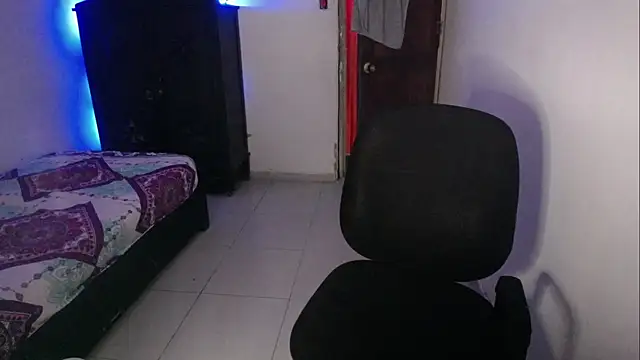 Sxntisaul   online show from 02-17-25, 05:23