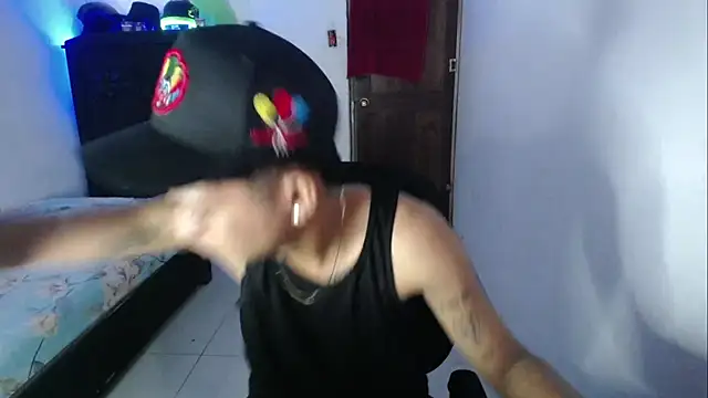 Sxntisaul   online show from 02-11-25, 03:29