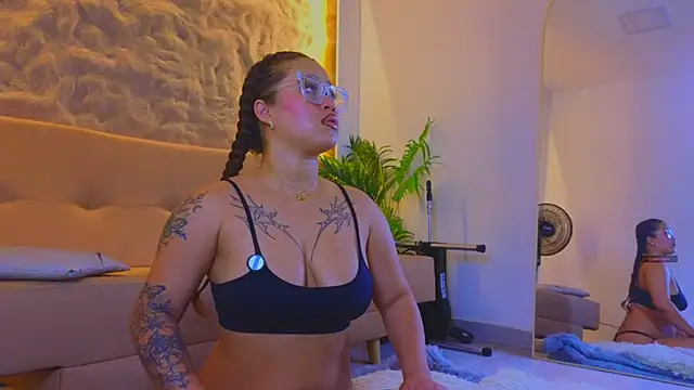 Isa  Blanc online show from 11-28-25, 03:07