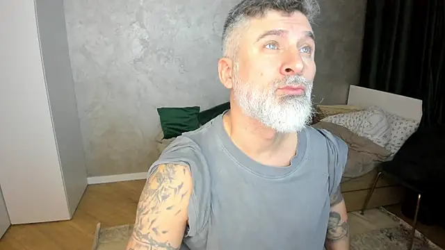 BlowMyXXL online show from 02-08-25, 08:32