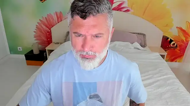 BlowMyXXL online show from 11-14-25, 10:41