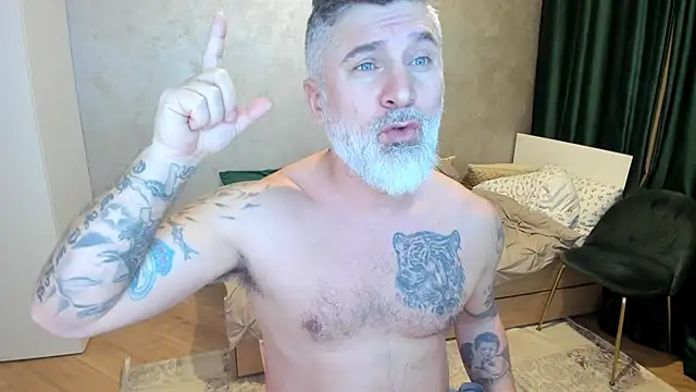 BlowMyXXL online show from 02-07-25, 07:17