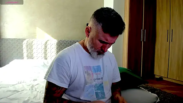 BlowMyXXL online show from 02-26-25, 08:39