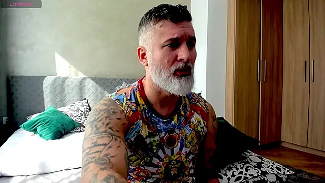 BlowMyXXL online show from 03-08-25, 08:11