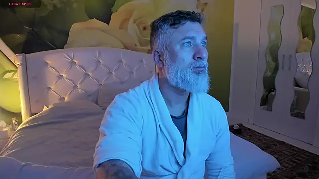 BlowMyXXL online show from 01-11-26, 08:32