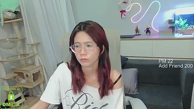 Snapshot of littlemiilk chatting on 05-18-26, 08:30 littlemiilk online show from 05-18-26, 08:30