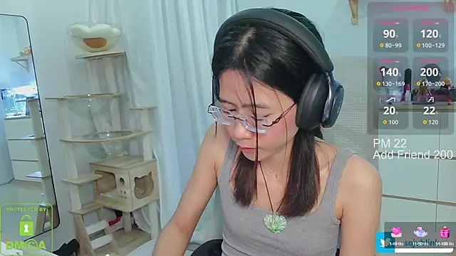 littlemiilk online show from 09-26-25, 06:09