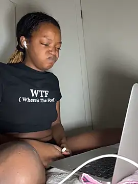 minimama69 online show from 09-27-25, 08:42