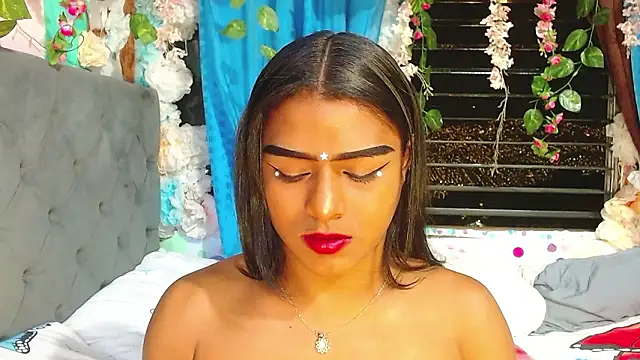 Karly coffe online show from 03-17-26, 05:21