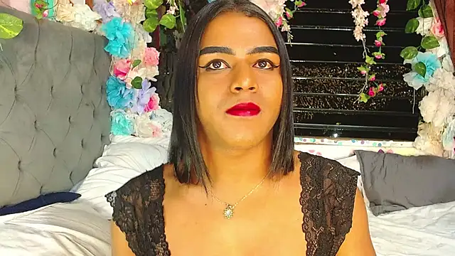Snapshot of Karly_coffe chatting on 05-08-26, 10:08 Karly coffe online show from 05-08-26, 10:08