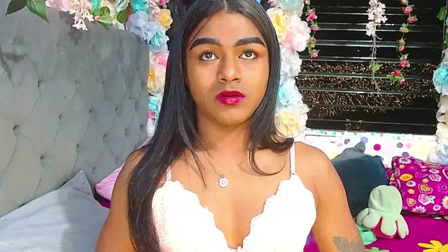 Karly coffe online show from 12-15-25, 06:52