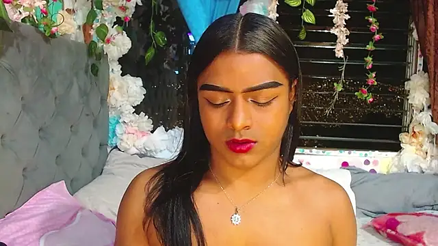 Karly coffe online show from 02-28-26, 04:34