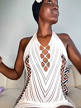 Fanclubbbbb online show from 11-04-25, 05:55