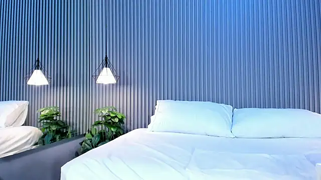 MaluDiaz online show from 12-20-25, 05:05