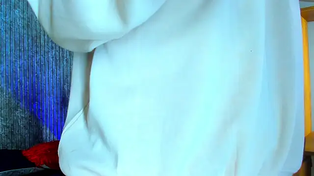 Mike 0233  online show from 03-11-25, 04:19